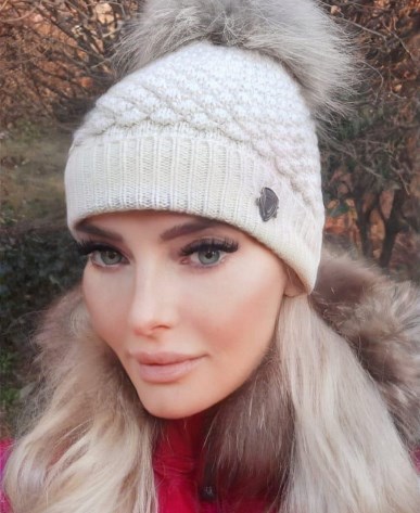 ski companion VICKY